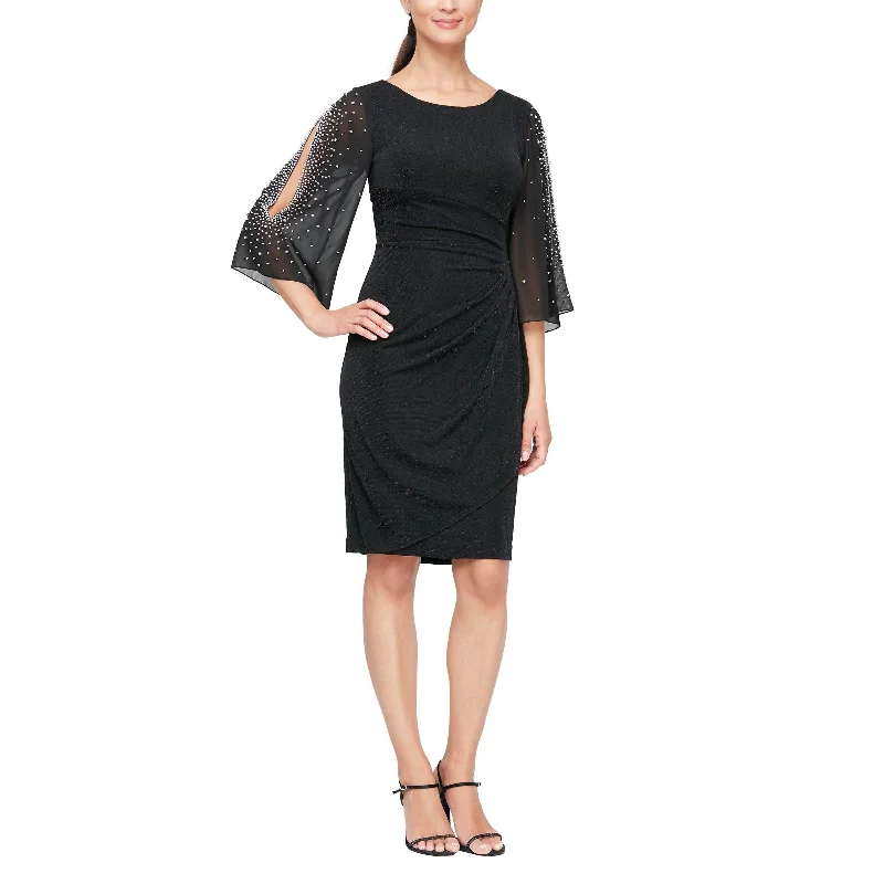 Bodycon dress with a ruched design for added textureAlex Evenings AE8127604 Formal Short Cocktail Dress Bodycon dress with a ruched design for added textureAlex Evenings AE8127604 Formal Short Cocktail Dress