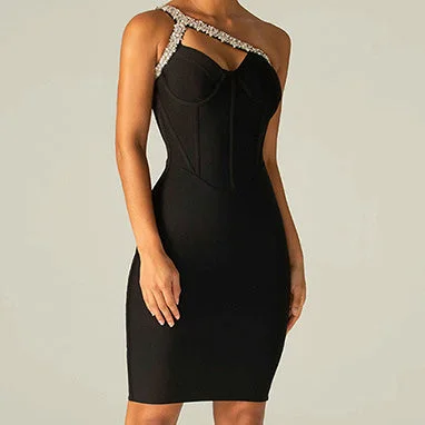Formal dresses with tiered lace skirts and off - the - shoulder necklines for a feminine and elegant formal appearancehigh quality 2022 slash neck crystal dress Rhinestone strap Mujer ladies evening party slim dress Women sexy Sleeveless Dresses