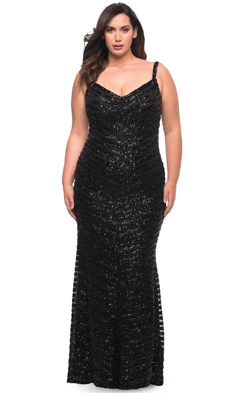 Formal dresses with pleated bodices and taffeta fabric for a traditional lookLa Femme 29622 - V-Striped Evening Dress Formal dresses with pleated bodices and taffeta fabric for a traditional lookLa Femme 29622 - V-Striped Evening Dress