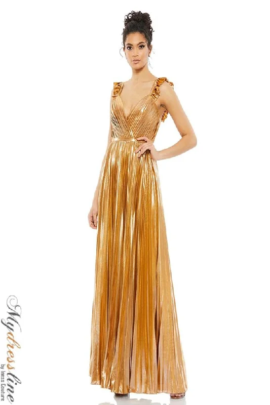 Formal dresses with geometric patterns and metallic accents for a modern formal affairMac Duggal 26609 Formal dresses with geometric patterns and metallic accents for a modern formal affairMac Duggal 26609