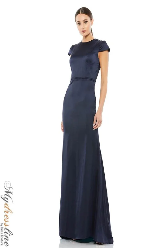Sheath formal dresses with metallic thread detailing for a modern promMac Duggal 26648 Sheath formal dresses with metallic thread detailing for a modern promMac Duggal 26648