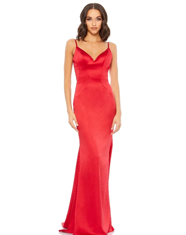 Bodycon dress with a bow accent​Mac Duggal 67814 Long Fitted Formal Taffeta Dress