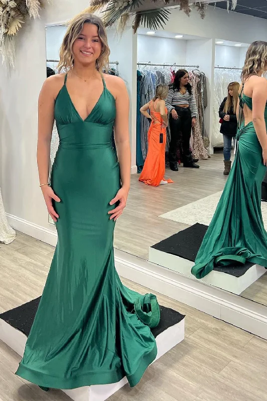 Party dresses with a paisley pattern for a bohemian - inspired look​Mermaid Halter Dark Green Long Prom Dress