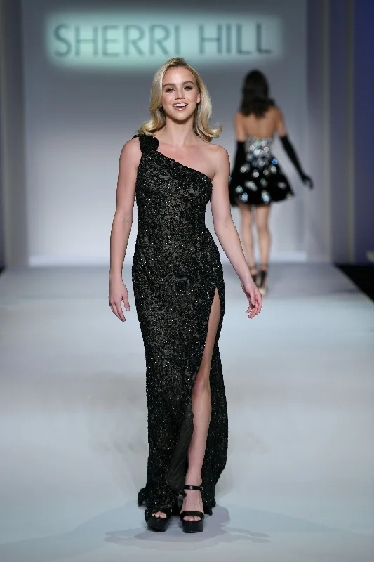 Long - sleeved formal dresses in velvet for a winter formal eventSherri Hill 55268