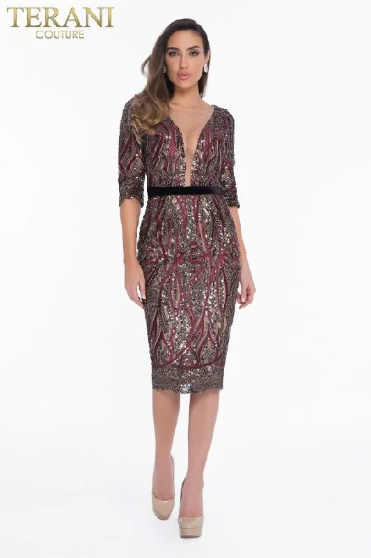 Bodycon dress with a lace - up front​Terani Couture 1821C7012 Formal Short Dress