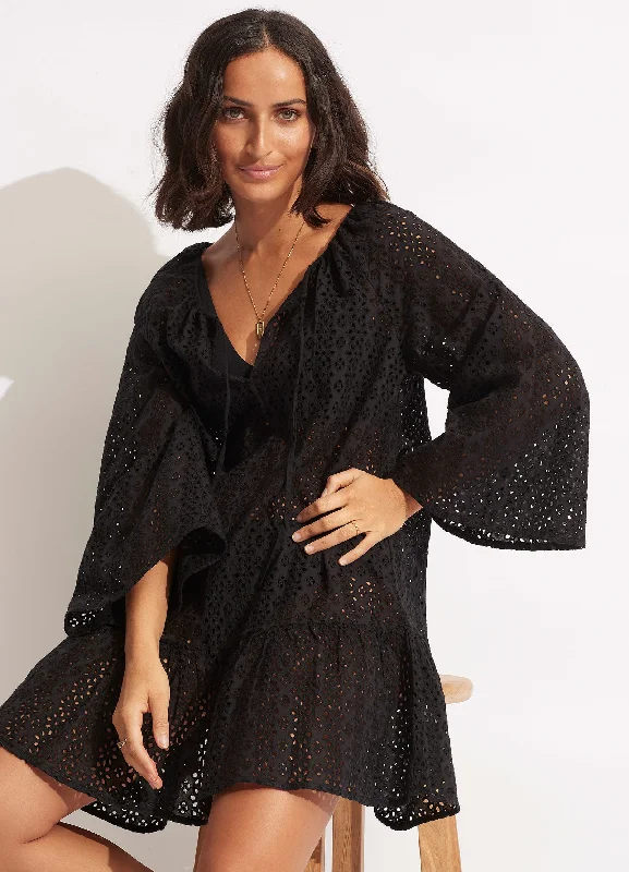Long - sleeved cover ups for added sun protection and warmthBroderie Anglaise Cover Up - Black Long - sleeved cover ups for added sun protection and warmthBroderie Anglaise Cover Up - Black