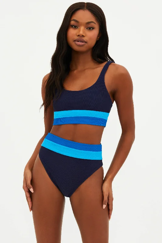 Women's Long - Sleeve Rash Guard Swim Tops in Black for Sun Protection and SurfingMackenzie Top Marine Colorblock Women's Long - Sleeve Rash Guard Swim Tops in Black for Sun Protection and SurfingMackenzie Top Marine Colorblock