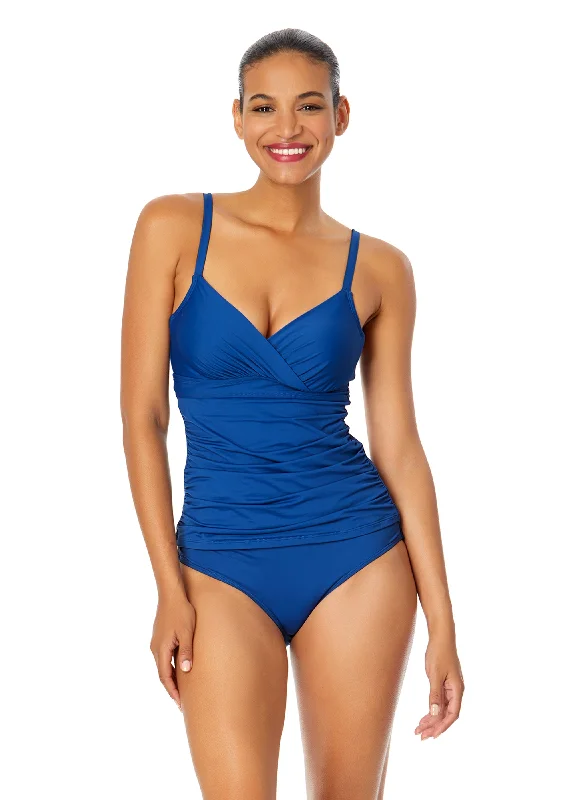 Women's Metallic - Trimmed Swim Tops in Gold for a Glamorous Beach PartyWomen's Live In Color Twist Front Underwire Tankini Swim Top